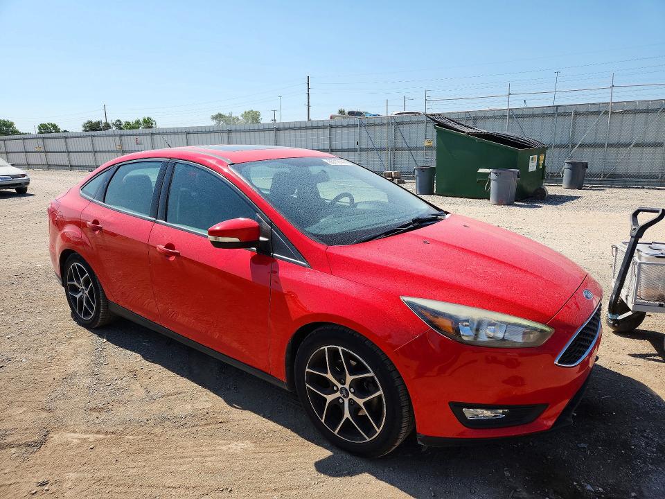 Photo 4 from auction – 2017 FORD FOCUS with VIN 1FADP3H23HL264429