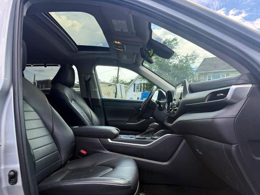 Photo 7 from auction – 2020 TOYOTA HIGHLANDER with VIN 5TDGZRAH2LS502152