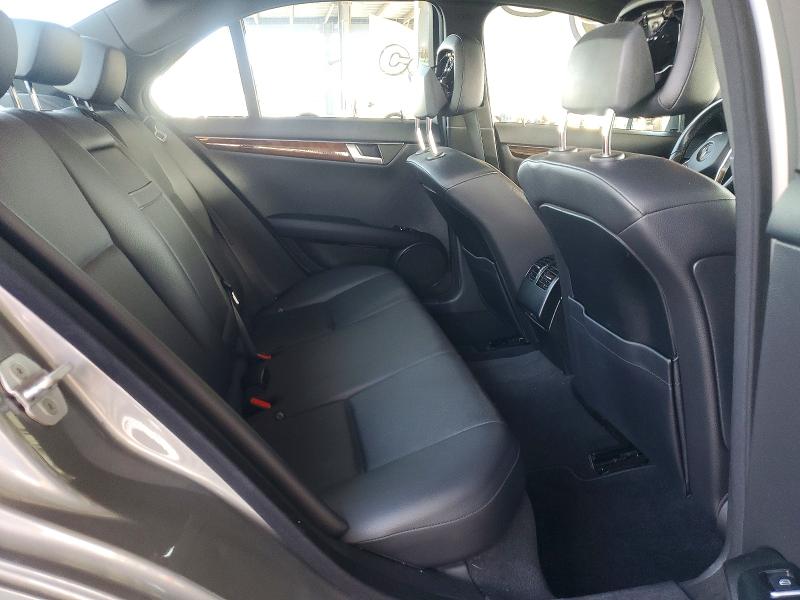 Photo 10 from auction – 2014 MERCEDES-BENZ C with VIN WDDGF8AB7EA943540
