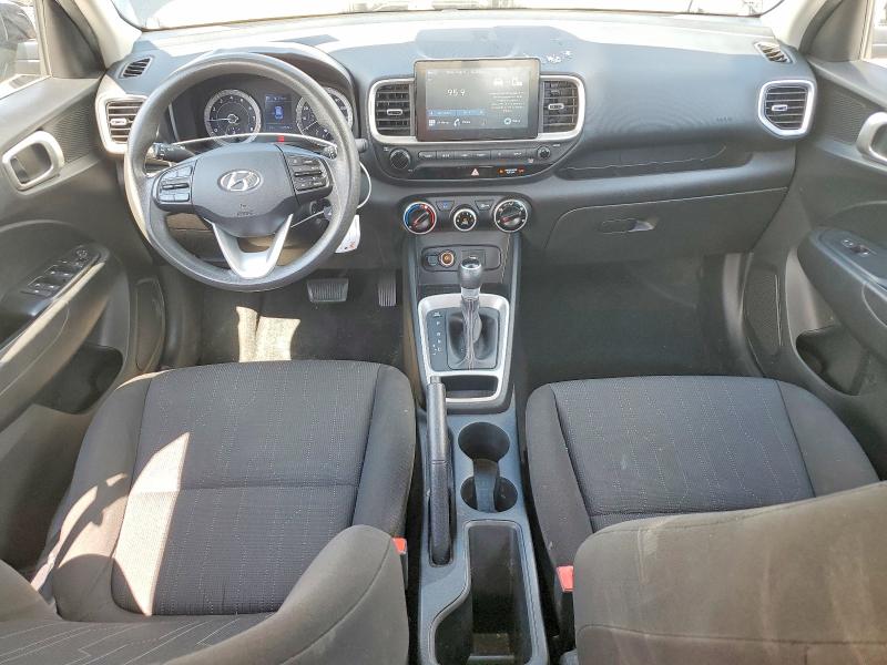 Photo 8 from auction – 2020 HYUNDAI VENUE with VIN KMHRB8A32LU037407
