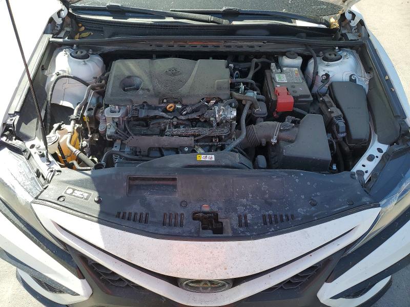 Photo 11 from auction – 2022 TOYOTA CAMRY with VIN 4T1G11AK9NU656355