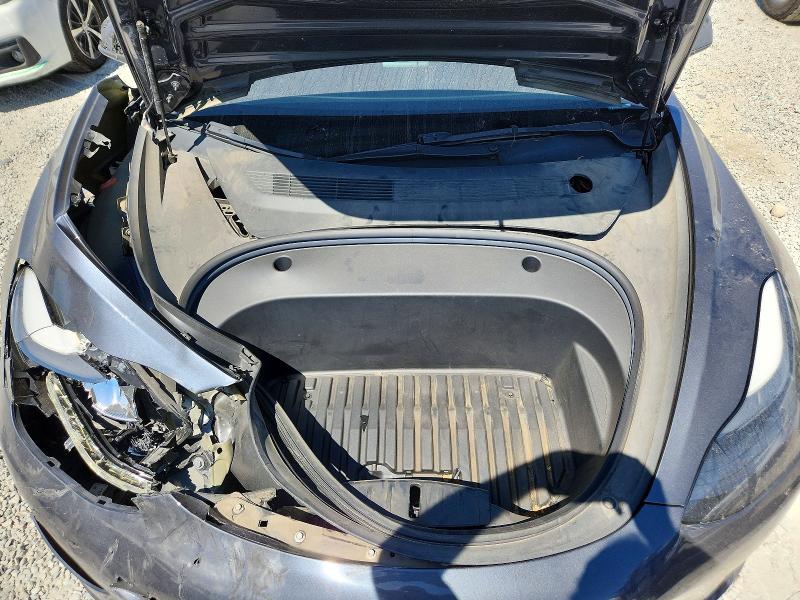 Photo 11 from auction – 2022 TESLA MODEL 3 with VIN 5YJ3E1EC2NF296378