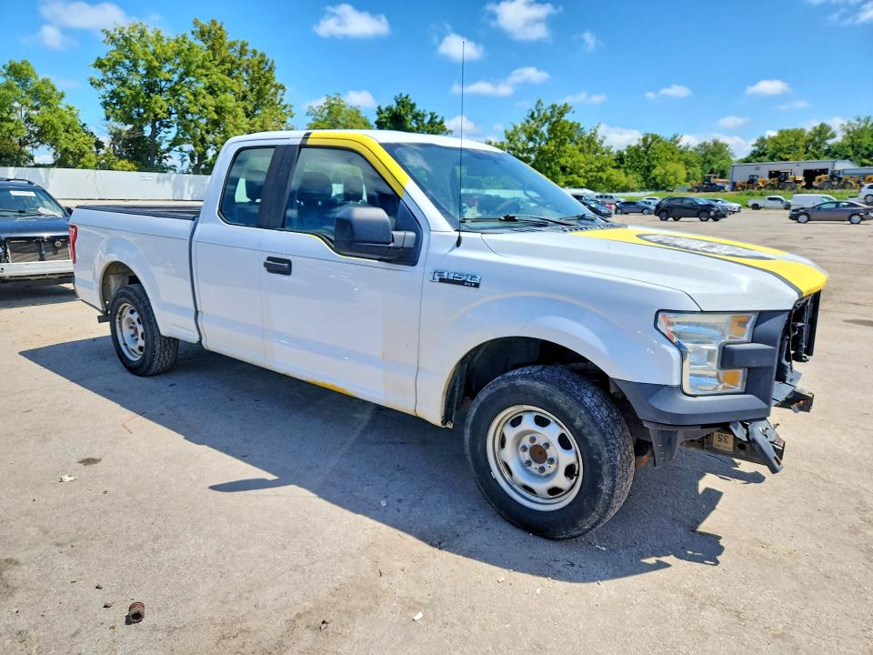Photo 4 from auction – 2015 FORD F150 with VIN 1FTEX1C88FKE21356