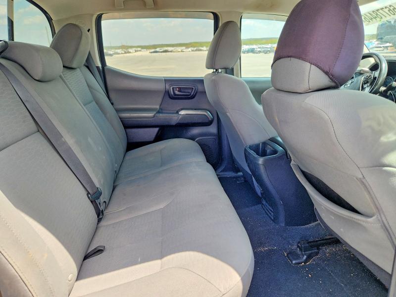 Photo 10 from auction – 2018 TOYOTA TACOMA with VIN 3TMAZ5CN5JM069201