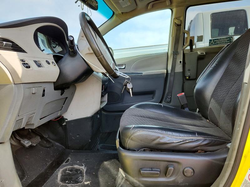 Фото 7 с аукциона – 2011 TOYOTA SIENNA с VIN 5TDXK3DC3BS083597