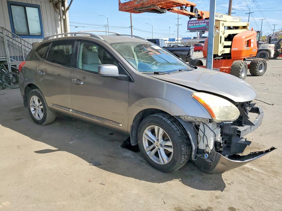 Photo 4 from auction – 2012 NISSAN ROGUE with VIN JN8AS5MT5CW605184