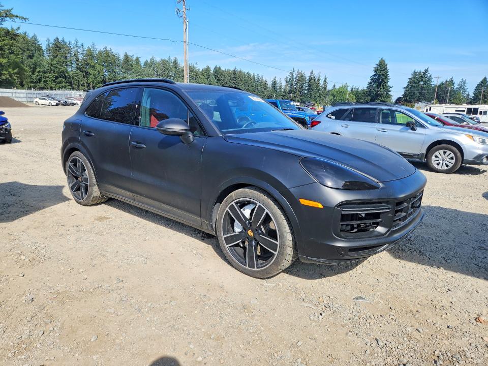 Photo 4 from auction – 2021 PORSCHE CAYENNE with VIN WP1AF2AY4MDA36774