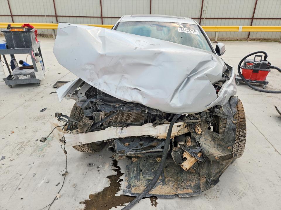 Photo 5 from auction – 2014 BMW 328 with VIN WBA3D3C50EK153562