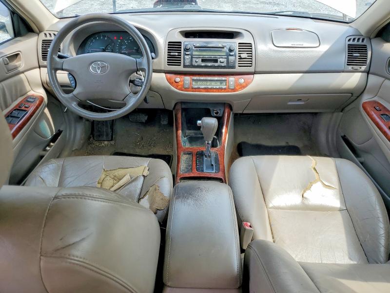 Photo 8 from auction – 2003 TOYOTA CAMRY with VIN 4T1BF32KX3U556722