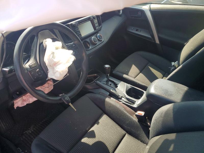 Photo 8 from auction – 2017 TOYOTA RAV4 with VIN JTMZFREV2HJ719108