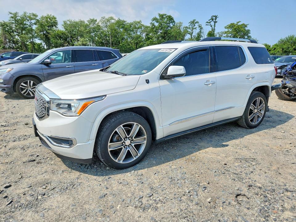 GMC ACADIA 2017 with VIN 1GKKNXLS8HZ298325 - Photo from auction