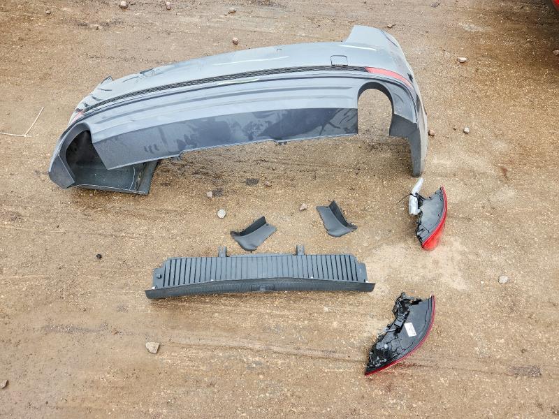 Photo 12 from auction – 2017 AUDI A4 with VIN WAUENAF42HN022052