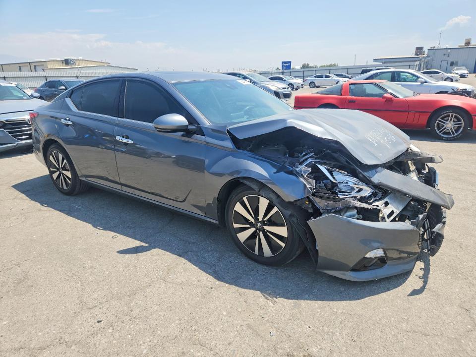 Photo 4 from auction – 2019 NISSAN ALTIMA with VIN 1N4BL4EV1KC123762