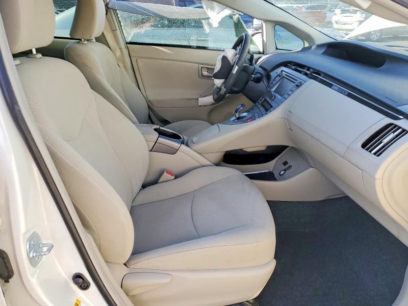 Photo 7 from auction – 2015 TOYOTA PRIUS with VIN JTDKN3DU6F0456487