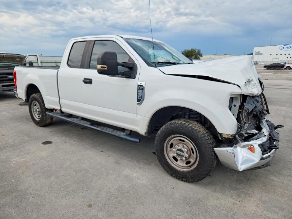 Photo 4 from auction – 2019 FORD F250 with VIN 1FT7X2A60KEC46920