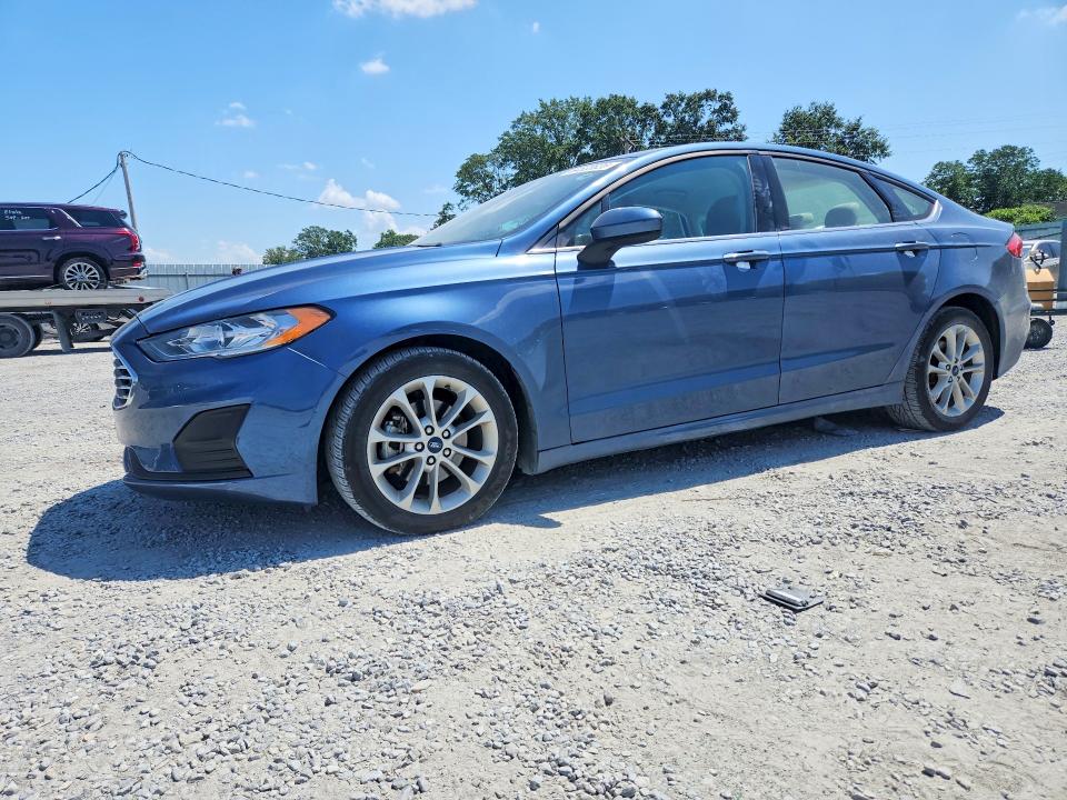 Zdjęcie 1 z aukcji – 2019 FORD FUSION z VIN 3FA6P0LU3KR113244