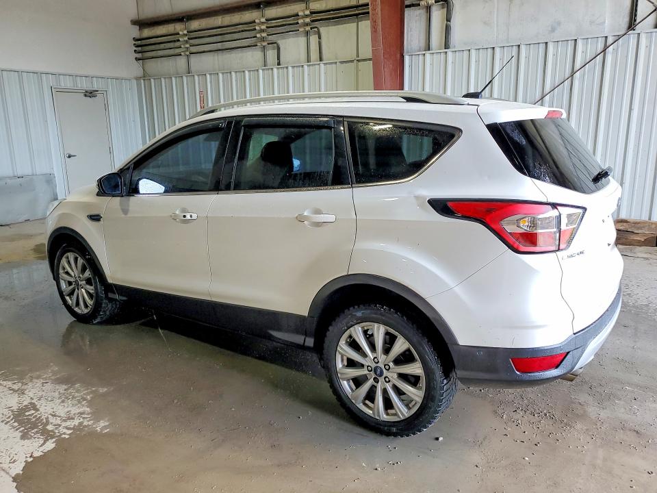 Photo 2 from auction – 2017 FORD ESCAPE with VIN 1FMCU0J95HUD06934