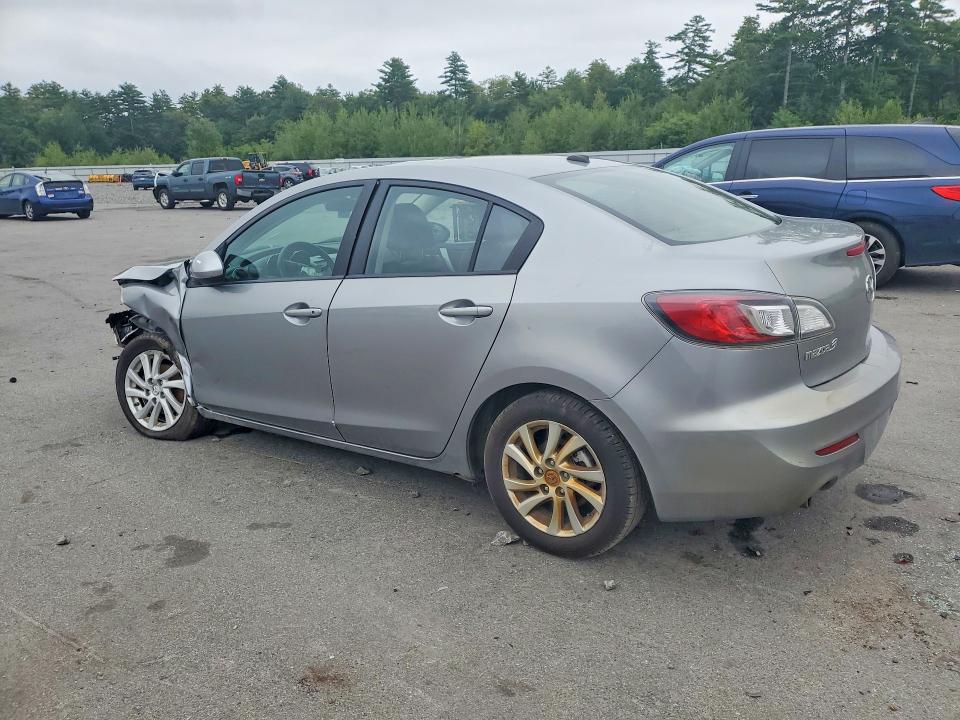 Photo 2 from auction – 2012 MAZDA 3 with VIN JM1BL1W80C1647127