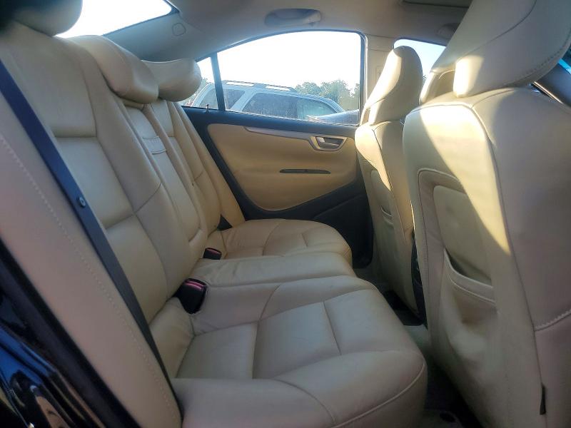 Photo 10 from auction – 2005 VOLVO S60 with VIN YV1RH527752449768