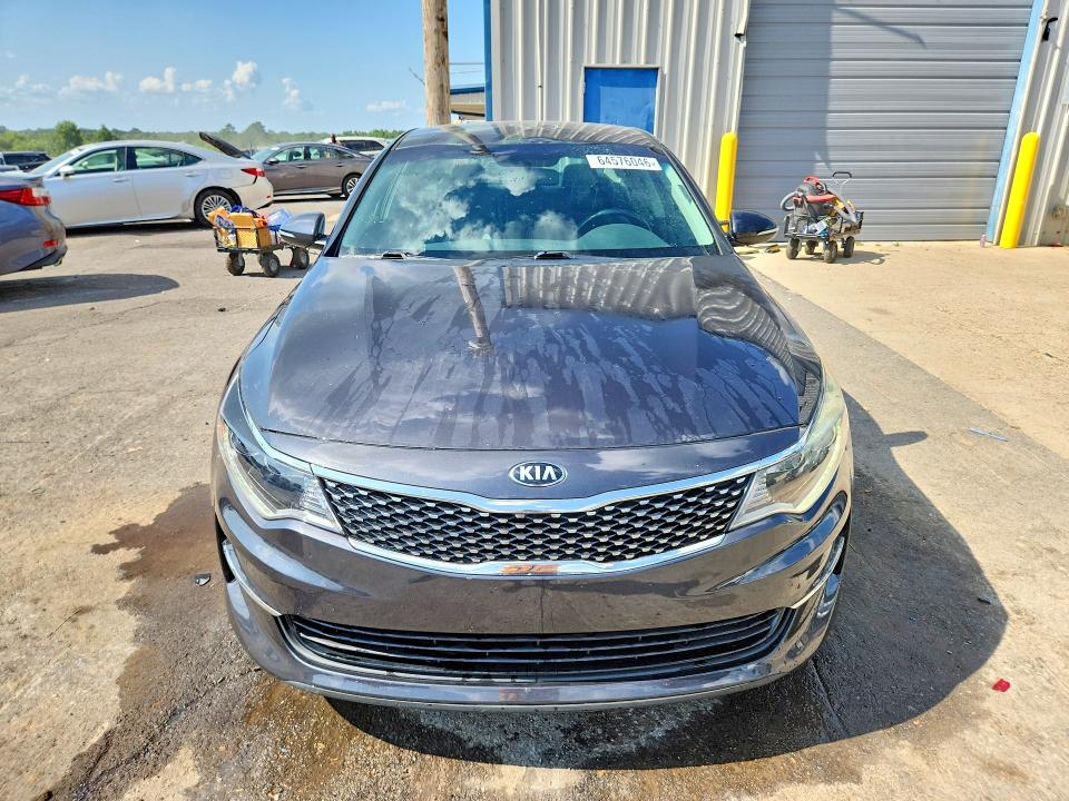 صورة رقم 5 من المزاد - 2018 KIA OPTIMA مع VIN 5XXGU4L39JG187559