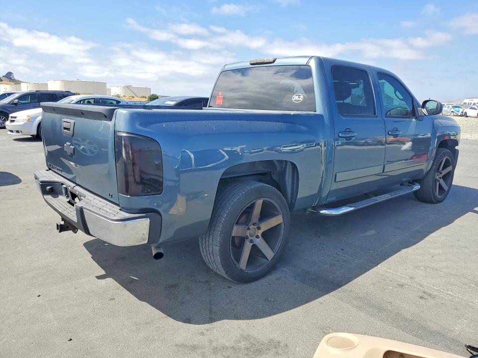 Photo 3 from auction – 2008 CHEVROLET SILVERADO with VIN 2GCEC13J081168812