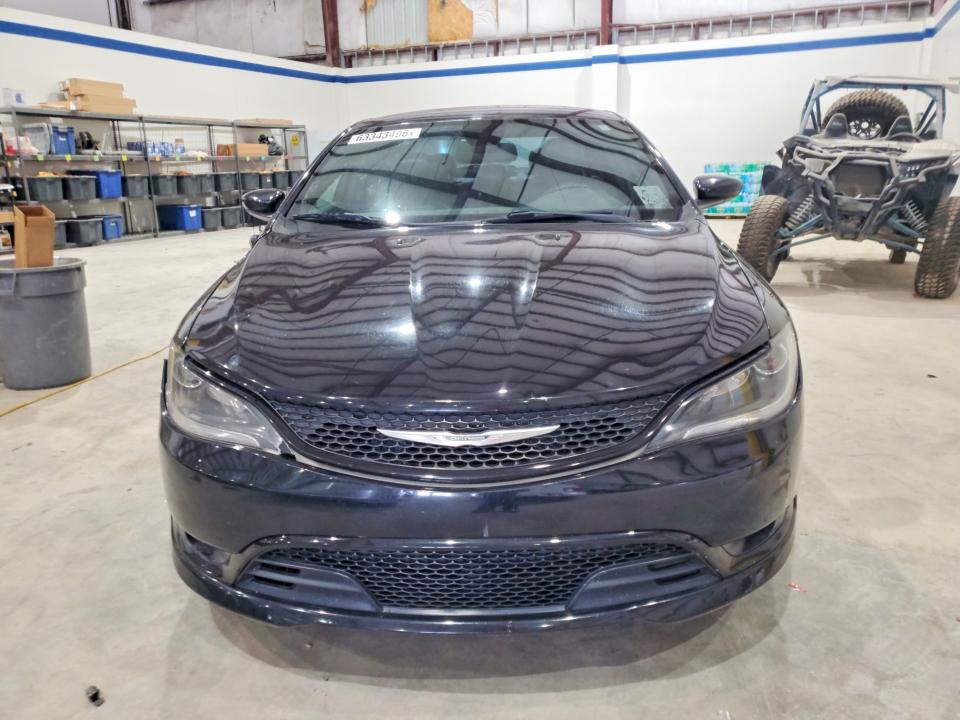 Photo 5 from auction – 2015 CHRYSLER 200 with VIN 1C3CCCBB2FN511682
