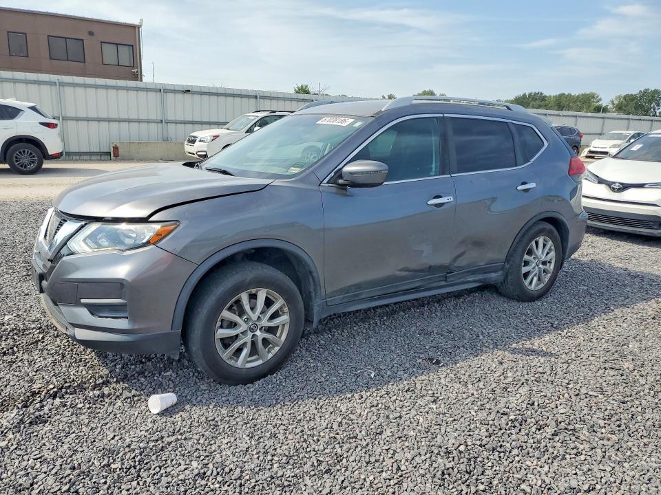 NISSAN ROGUE 2017 с VIN 5N1AT2MV6HC878051 - Снимка от търг