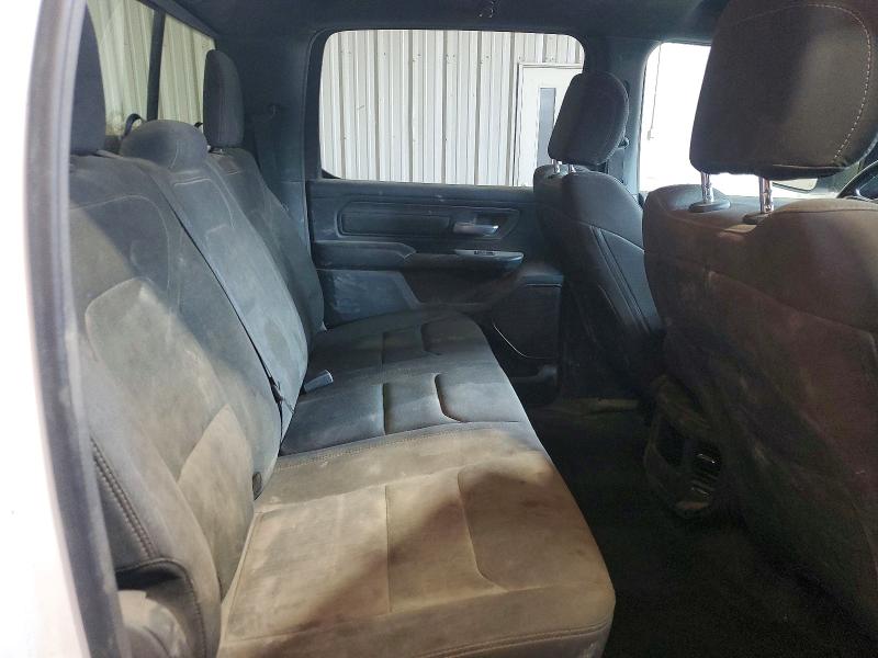 صورة رقم 10 من المزاد - 2023 RAM 1500 مع VIN 1C6RRFGG9PN638657