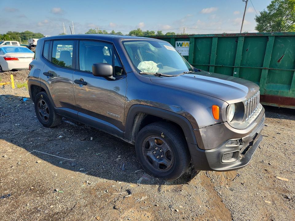 Photo 4 from auction – 2017 JEEP RENEGADE with VIN ZACCJBAB8HPE88464
