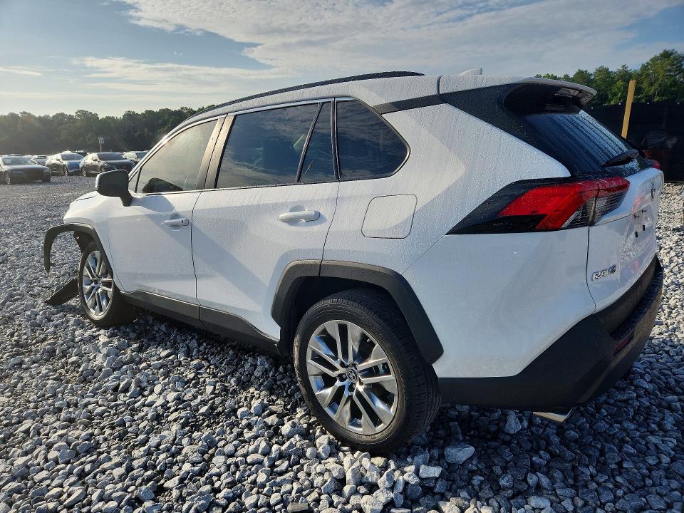 Photo 2 from auction – 2019 TOYOTA RAV4 with VIN 2T3C1RFV4KW050562