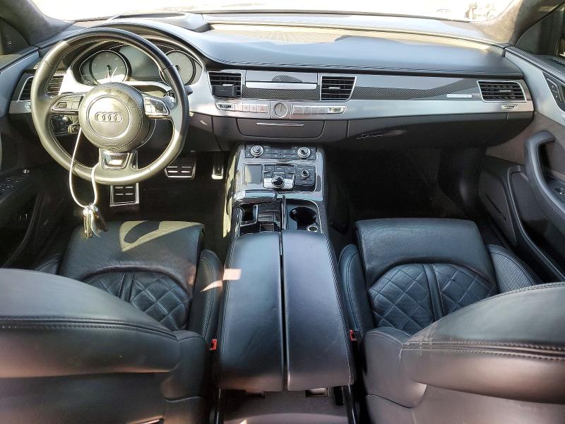 Photo 8 from auction – 2017 AUDI S8 with VIN WUAJ5AFD5HN900836