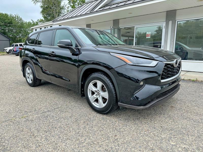 Photo 1 from auction – 2021 TOYOTA HIGHLANDER with VIN 5TDBZRBH3MS525417