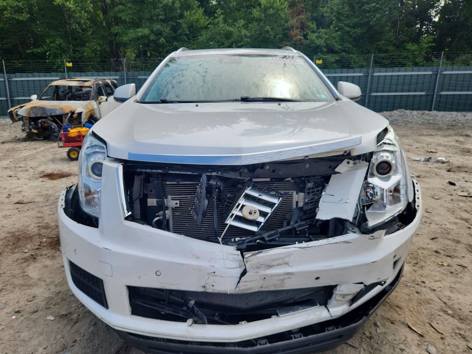 Zdjęcie 5 z aukcji – 2016 CADILLAC SRX z VIN 3GYFNBE3XGS560342