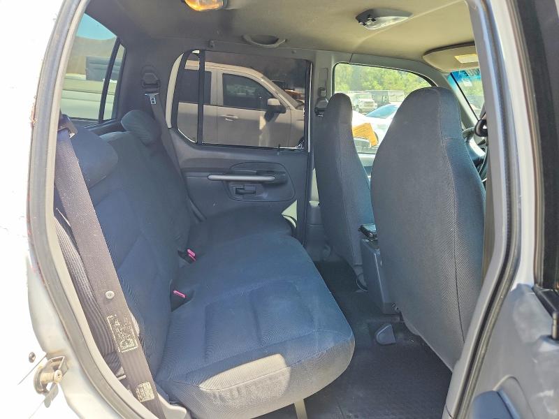 Фото 10 с аукциона – 2002 FORD EXPLORER SPORT TRAC с VIN 1FMZU67E02UB30397