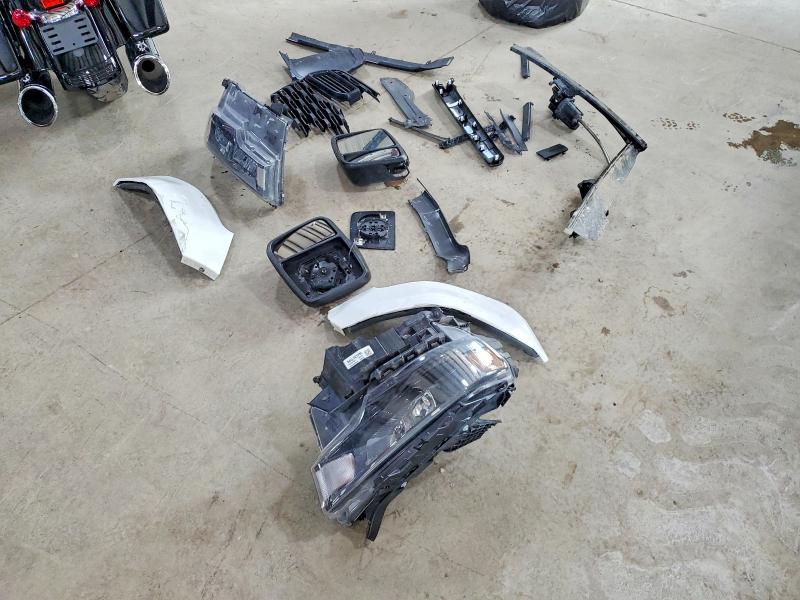 Photo 12 from auction – 2025 RAM 1500 with VIN 1C6SRFGP6SN753033