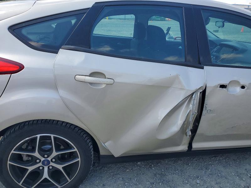 Photo 10 from auction – 2017 FORD FOCUS with VIN 1FADP3M23HL246342