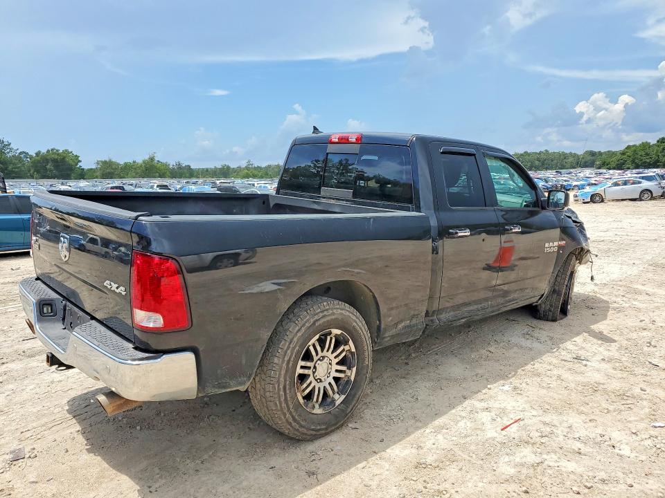 Снимка 3 от търг – 2018 RAM 1500 с VIN 1C6RR7GTXJS241907