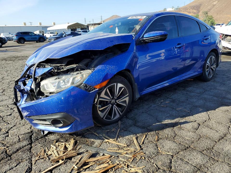 HONDA CIVIC 2017 with VIN 2HGFC1F38HH644105 - Photo from auction