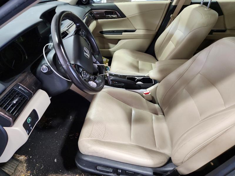 Photo 7 from auction – 2017 HONDA ACCORD with VIN JHMCR6F56HC027642