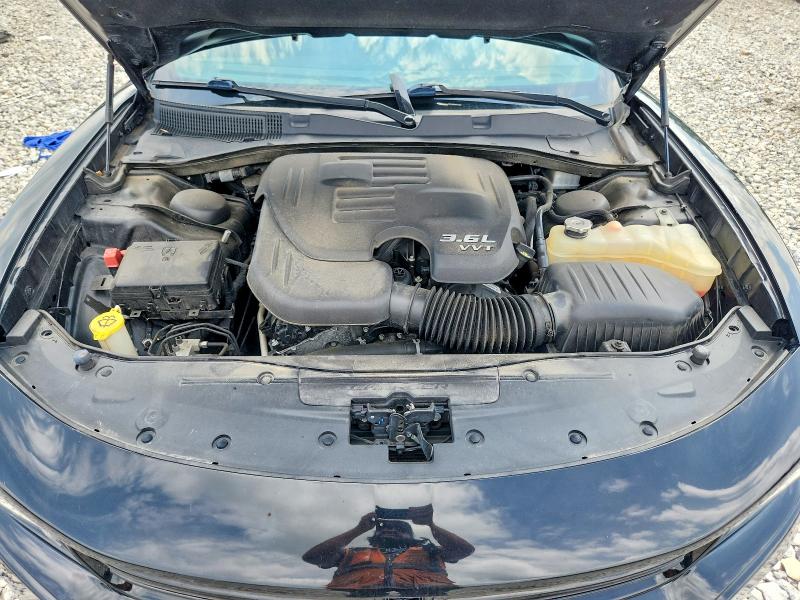 Photo 11 from auction – 2019 DODGE CHARGER with VIN 2C3CDXJG2KH710736