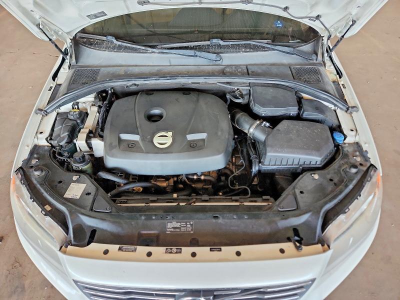 Photo 11 from auction – 2015 VOLVO S80 with VIN YV140MAK8F1186795