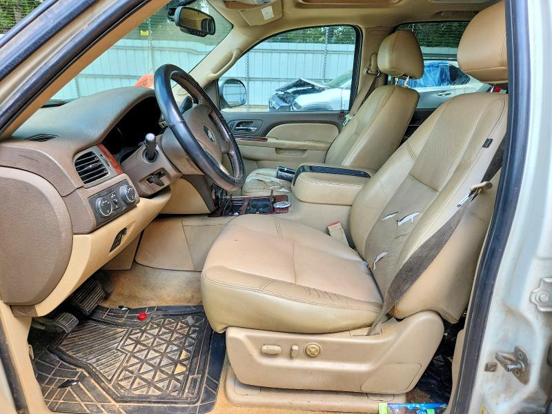Photo 7 from auction – 2011 CHEVROLET AVALANCHE with VIN 3GNTKGE31BG388607