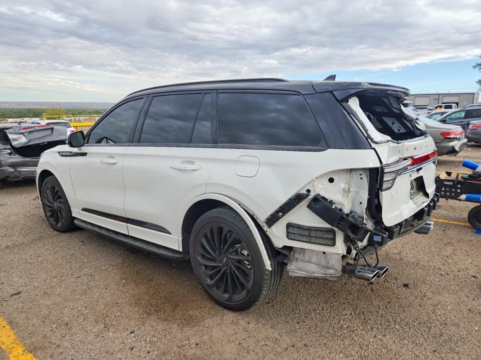 Zdjęcie 2 z aukcji – 2023 LINCOLN AVIATOR z VIN 5LM5J7XC4PGL06575
