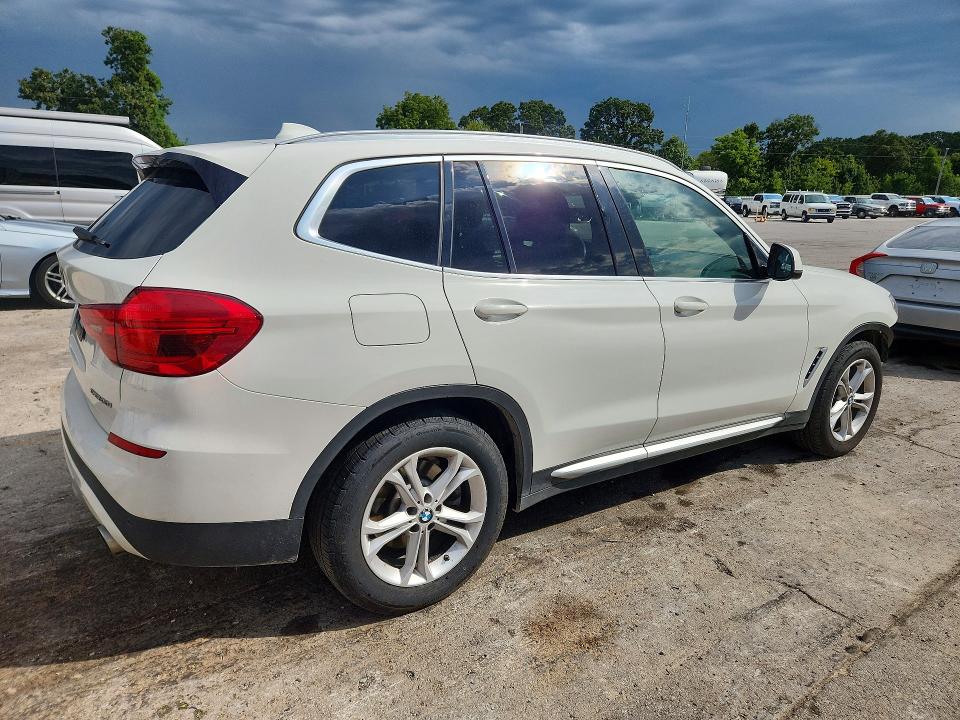 Photo 3 from auction – 2019 BMW X3 with VIN 5UXTR7C58KLF26916