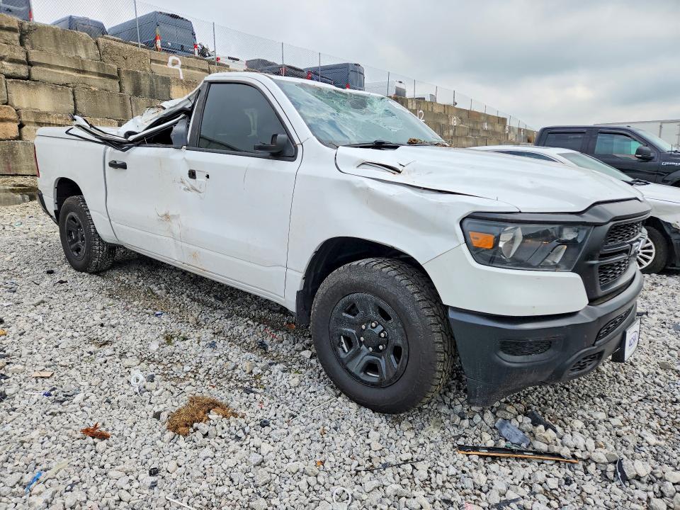 Photo 4 from auction – 2023 RAM 1500 with VIN 1C6RREGT5PN534710