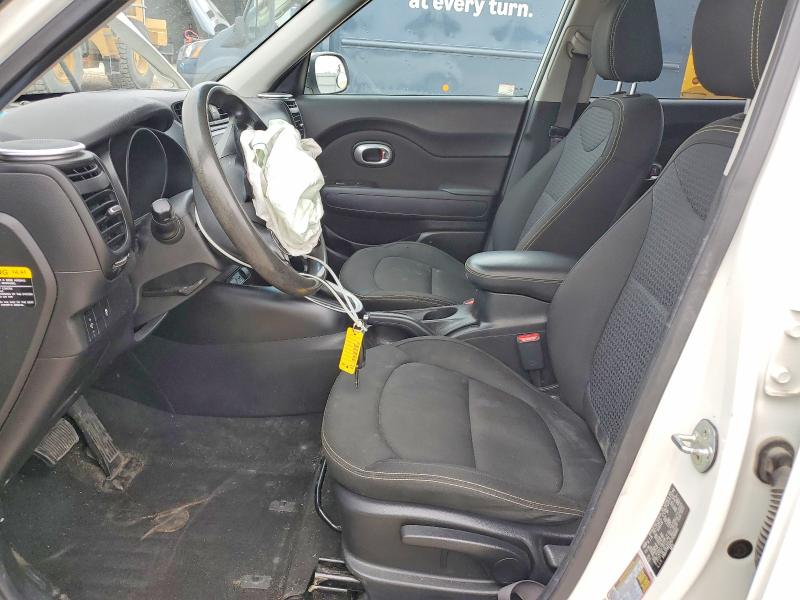 Photo 7 from auction – 2016 KIA SOUL with VIN KNDJP3A52G7326640