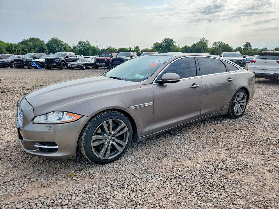 JAGUAR XJL 2011 with VIN SAJWA2GB4BLV17136 - Photo from auction