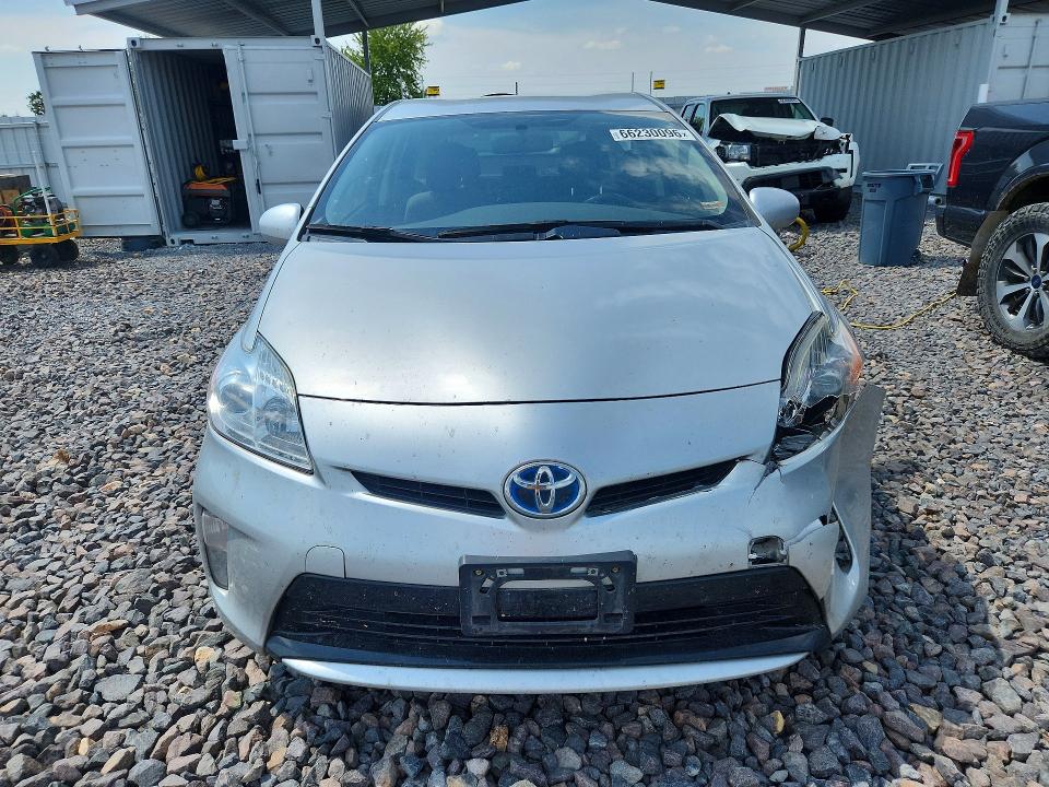 Photo 5 from auction – 2015 TOYOTA PRIUS with VIN JTDKN3DU4F0473594