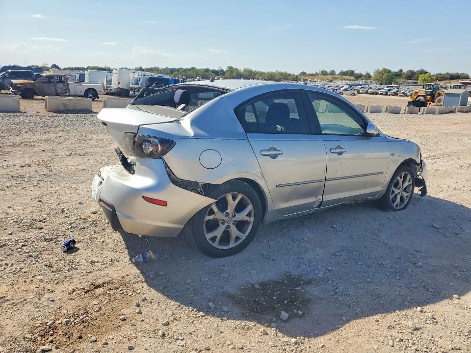 Photo 3 from auction – 2009 MAZDA 3 with VIN JM1BK32F191227260