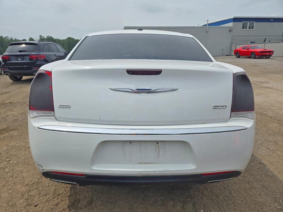 Photo 6 from auction – 2016 CHRYSLER 300 with VIN 2C3CCARG7GH224757